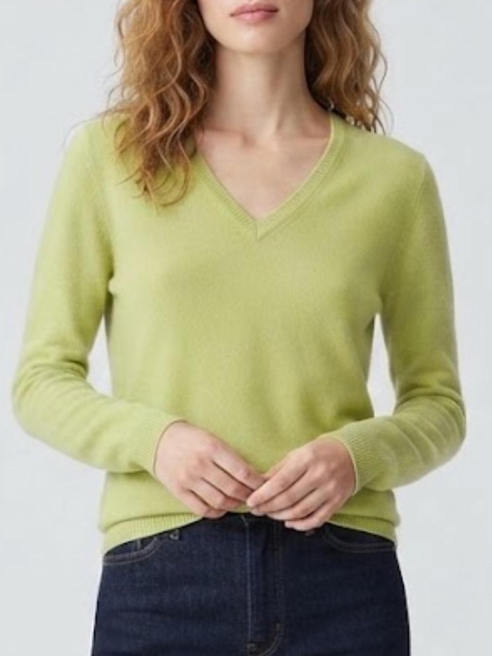 Barneys New York Cashmere V-Neck Sweater Vintage Green Medium